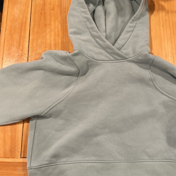 NWOT Lululemon Loungeful cropped sweatshirt - Picture 3 of 5
